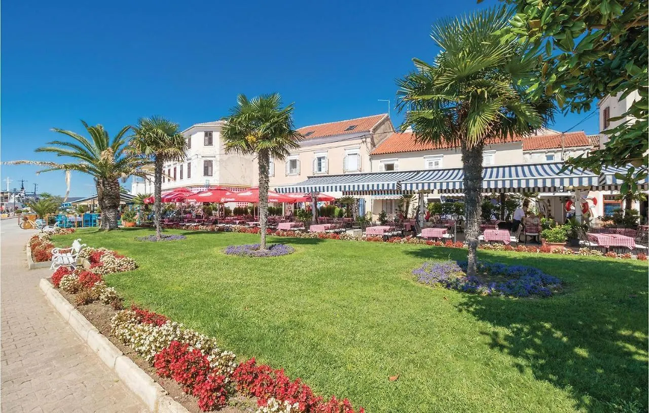 4 Bedroom Awesome Home In Sikovo 0*,  Croatia